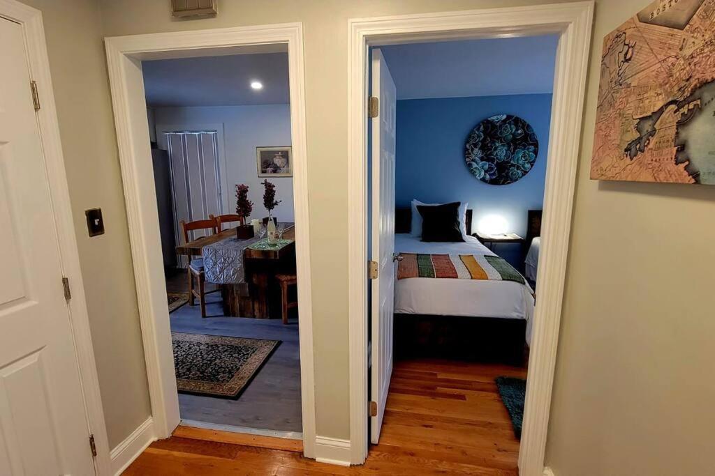 Unique & Peaceful Boston Home Esterno foto