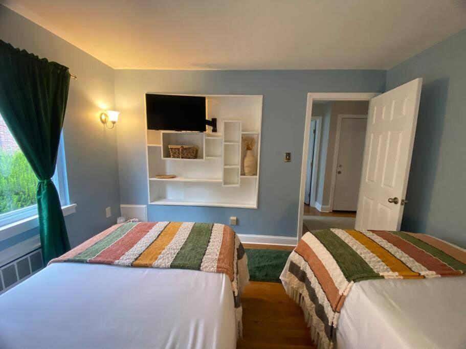 Unique & Peaceful Boston Home Esterno foto