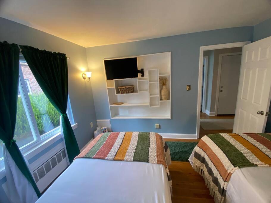 Unique & Peaceful Boston Home Esterno foto
