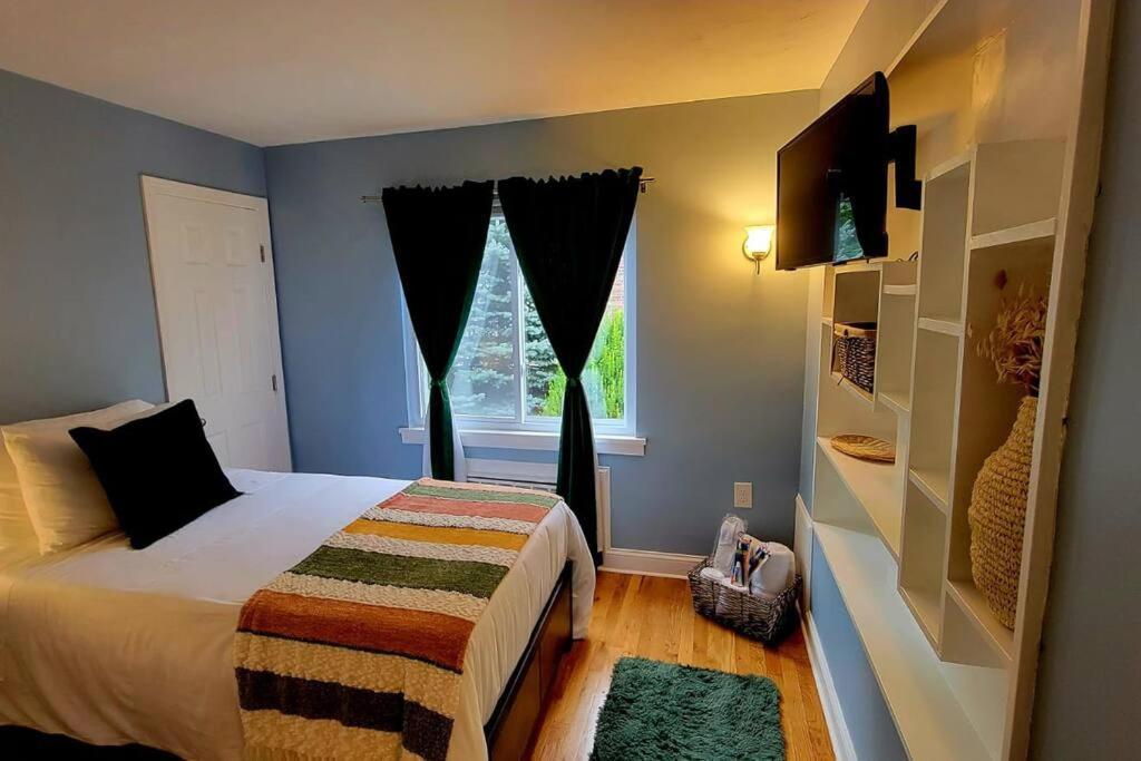 Unique & Peaceful Boston Home Esterno foto